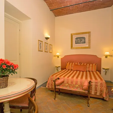 Frühstückspension La Casa Del Garbo - Luxury & 4*