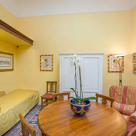 La Casa Del Garbo - Luxury & Bed & Breakfast Florence